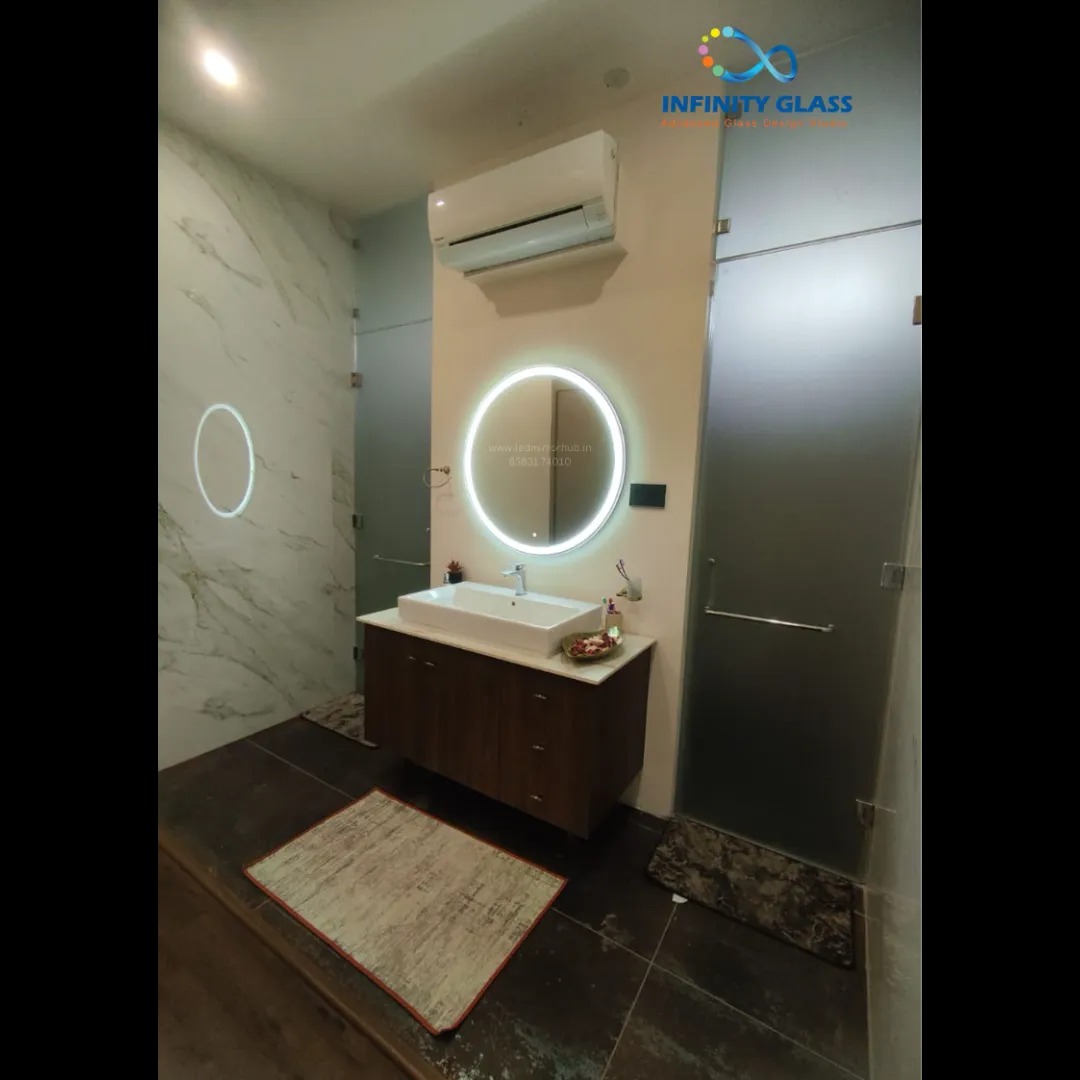 Round Vanity LED mirrors 2' X 2' LH23