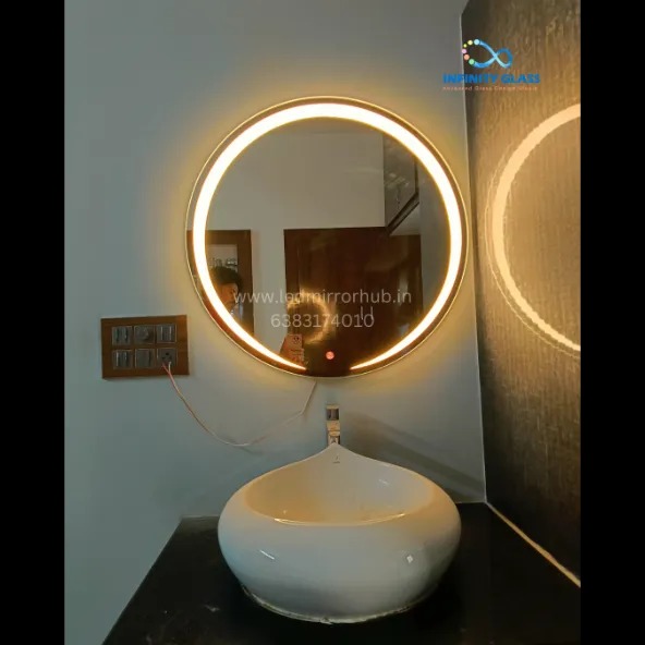 Discover Modern Round Led mirror 2.5'2.5' Warmwhite LH139